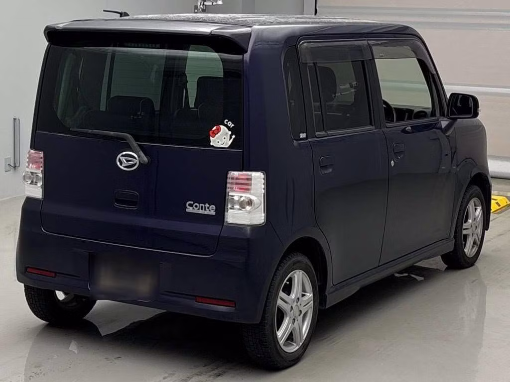 DAIHATSU MOVE CONTE