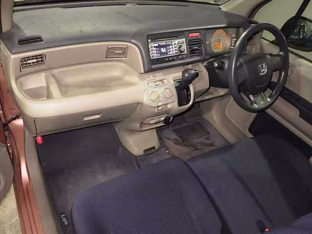 HONDA LIFE