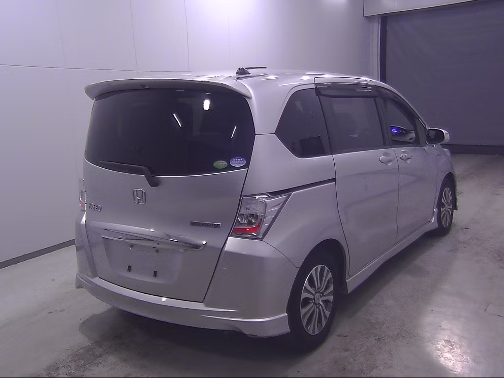 HONDA FREED