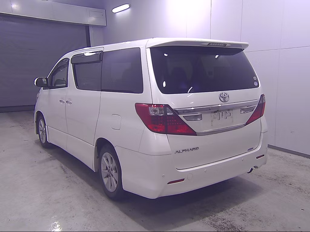 TOYOTA ALPHARD