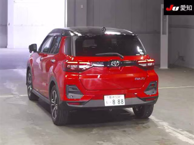 DAIHATSU ROCKY