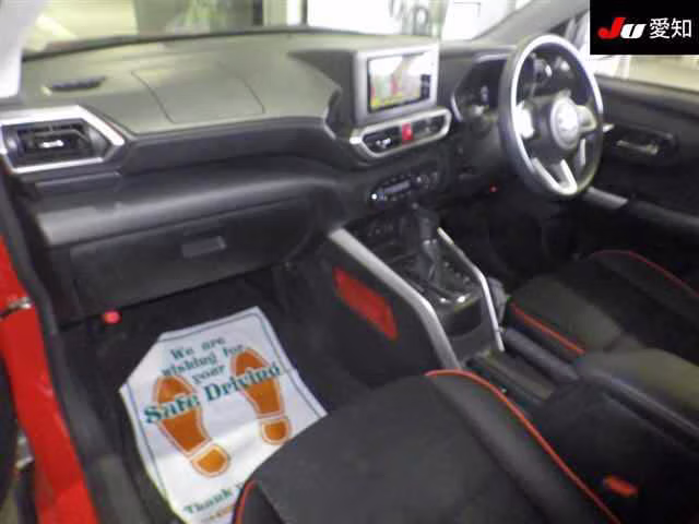 DAIHATSU ROCKY