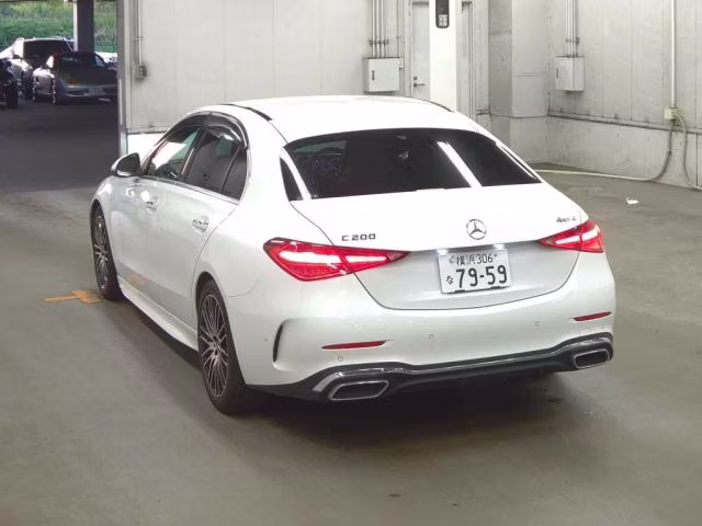 MERCEDES-BENZ C-CLASS