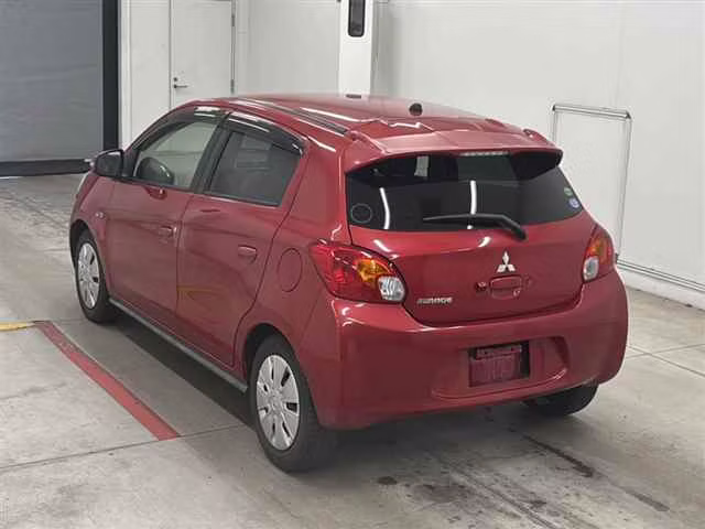 MITSUBISHI MIRAGE