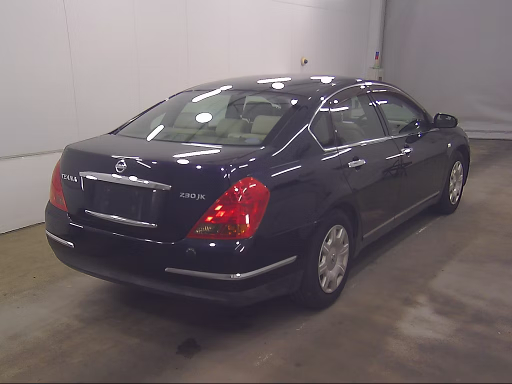 NISSAN TEANA
