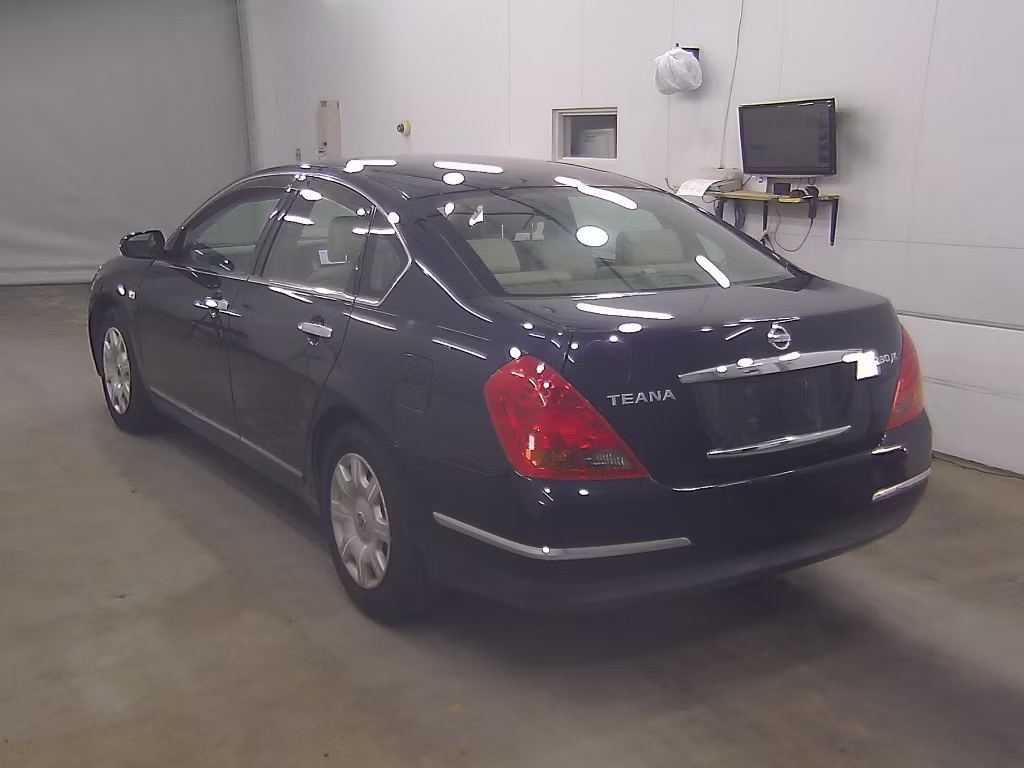 NISSAN TEANA