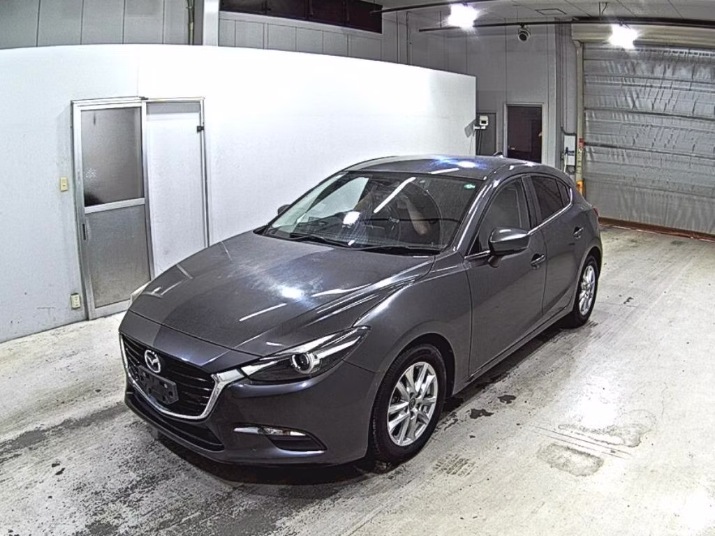 MAZDA AXELA