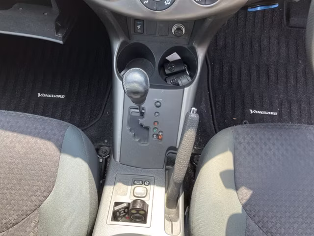 TOYOTA VANGUARD