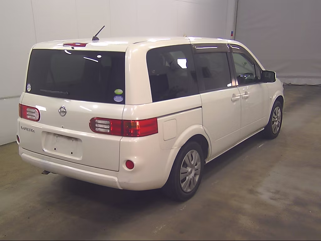 NISSAN LAFESTA