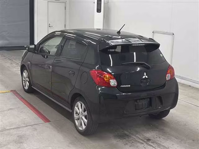MITSUBISHI MIRAGE