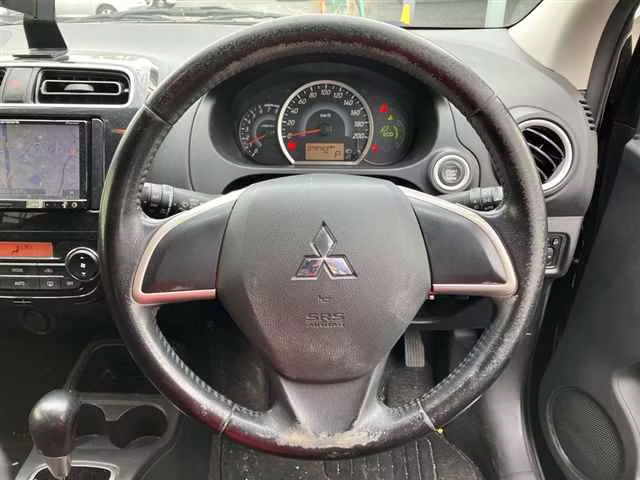 MITSUBISHI MIRAGE