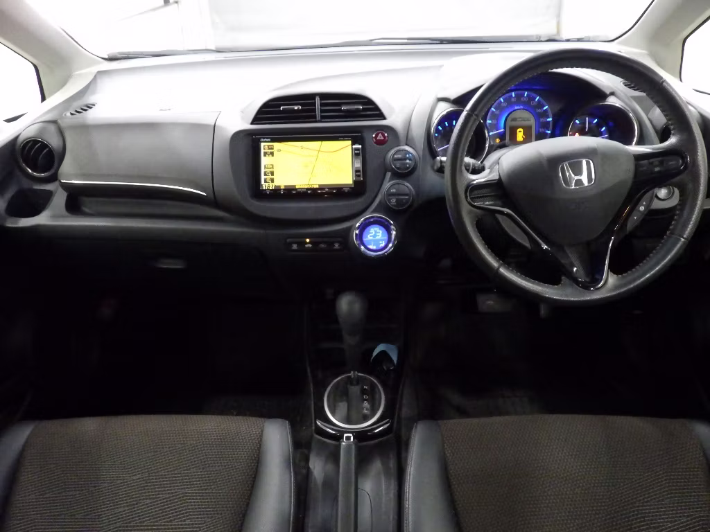 HONDA FIT SHUTTLE