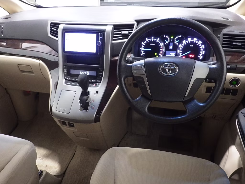 TOYOTA ALPHARD