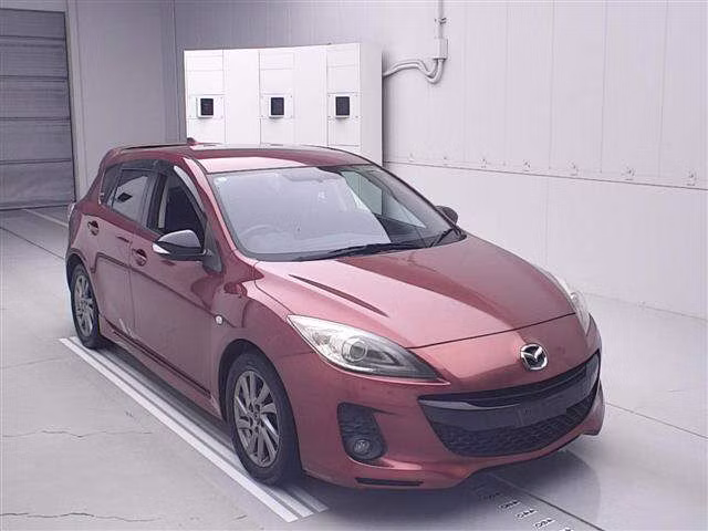MAZDA AXELA