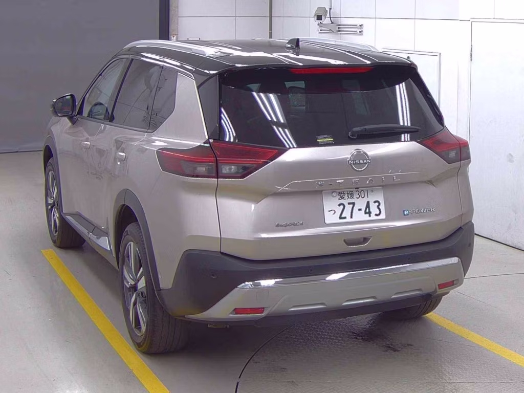 NISSAN X-TRAIL