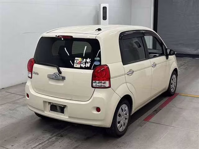 TOYOTA PORTE