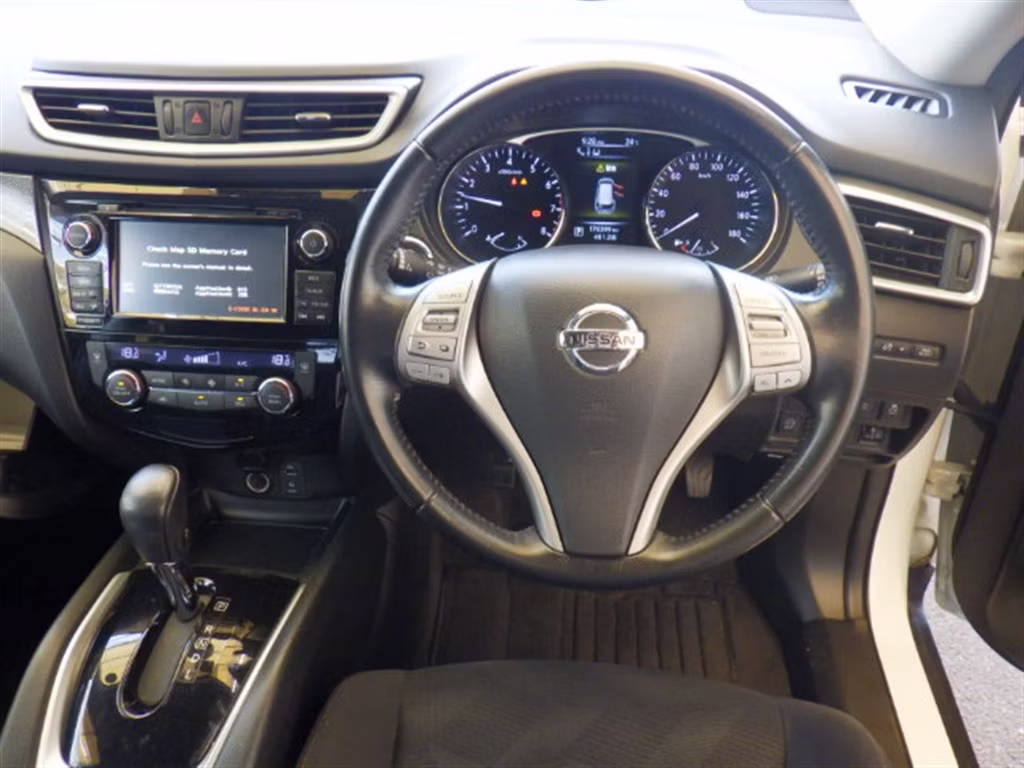 NISSAN X-TRAIL