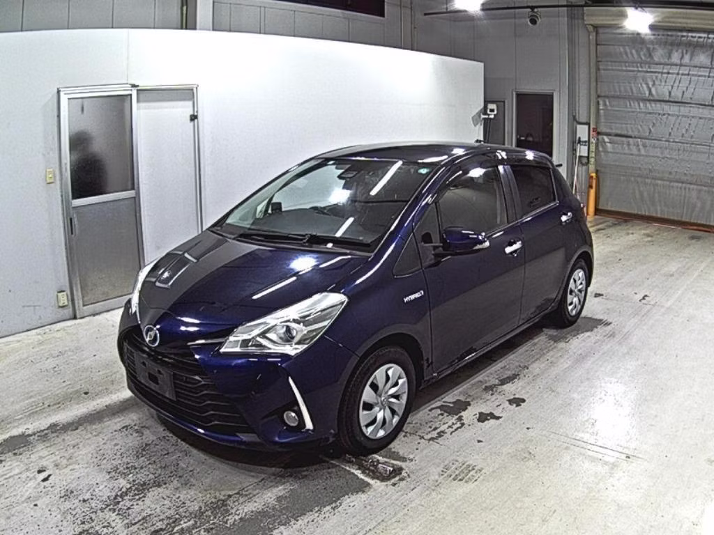 TOYOTA VITZ