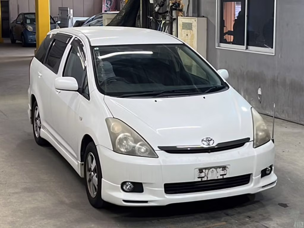TOYOTA WISH
