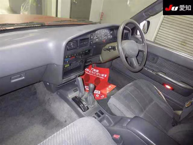 TOYOTA HILUX SURF