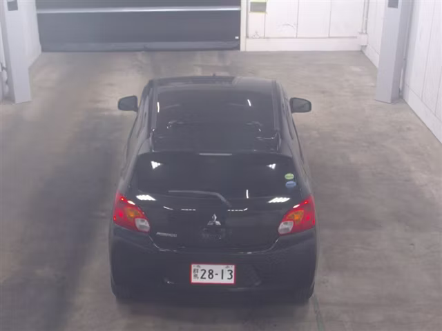 MITSUBISHI MIRAGE