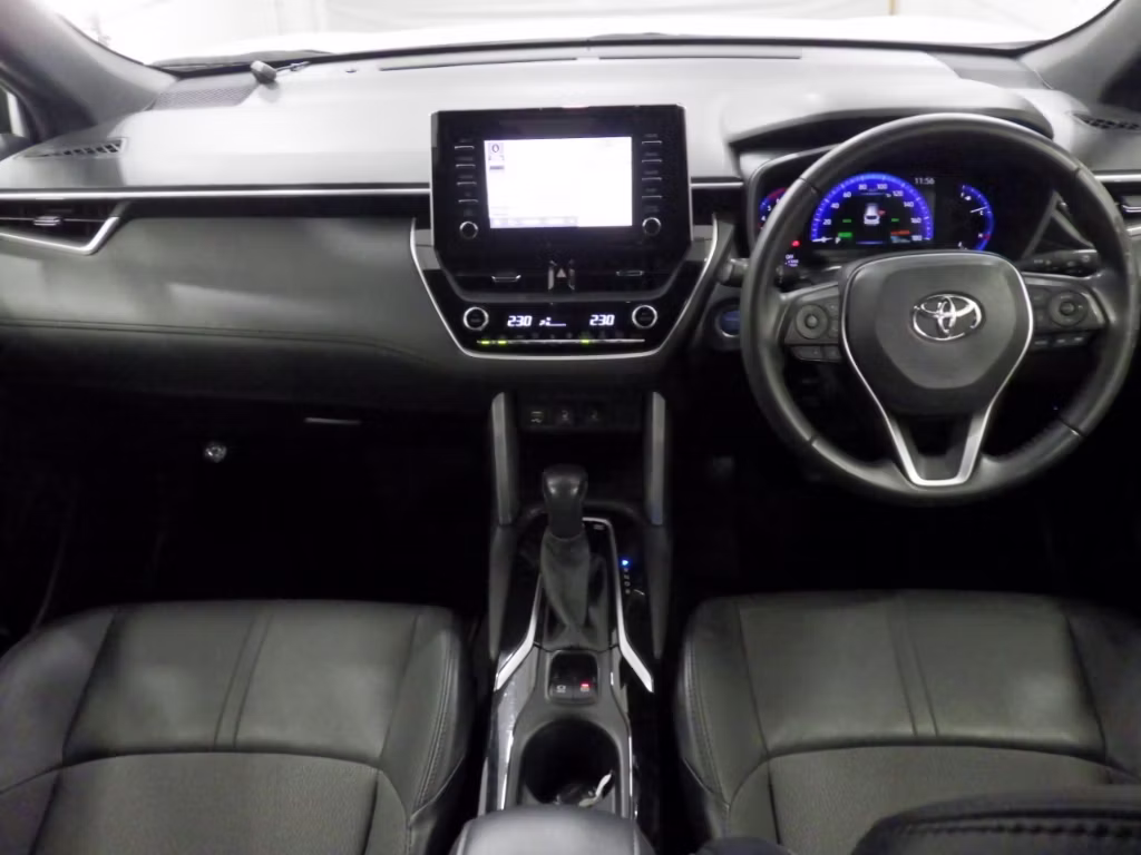 TOYOTA COROLLA CROSS