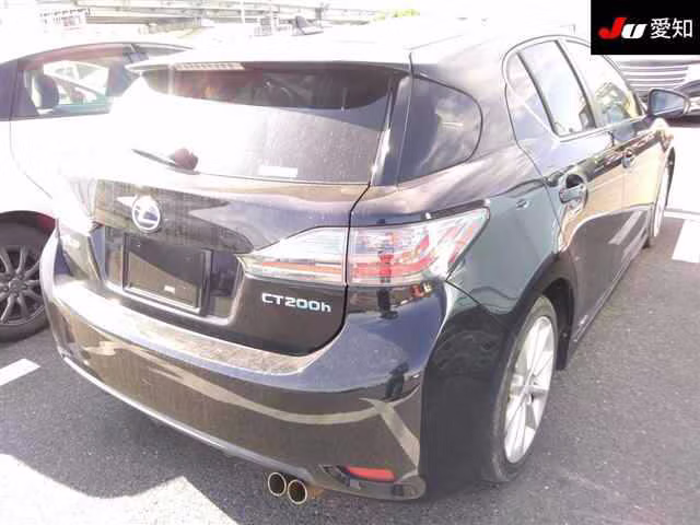 LEXUS CT200H