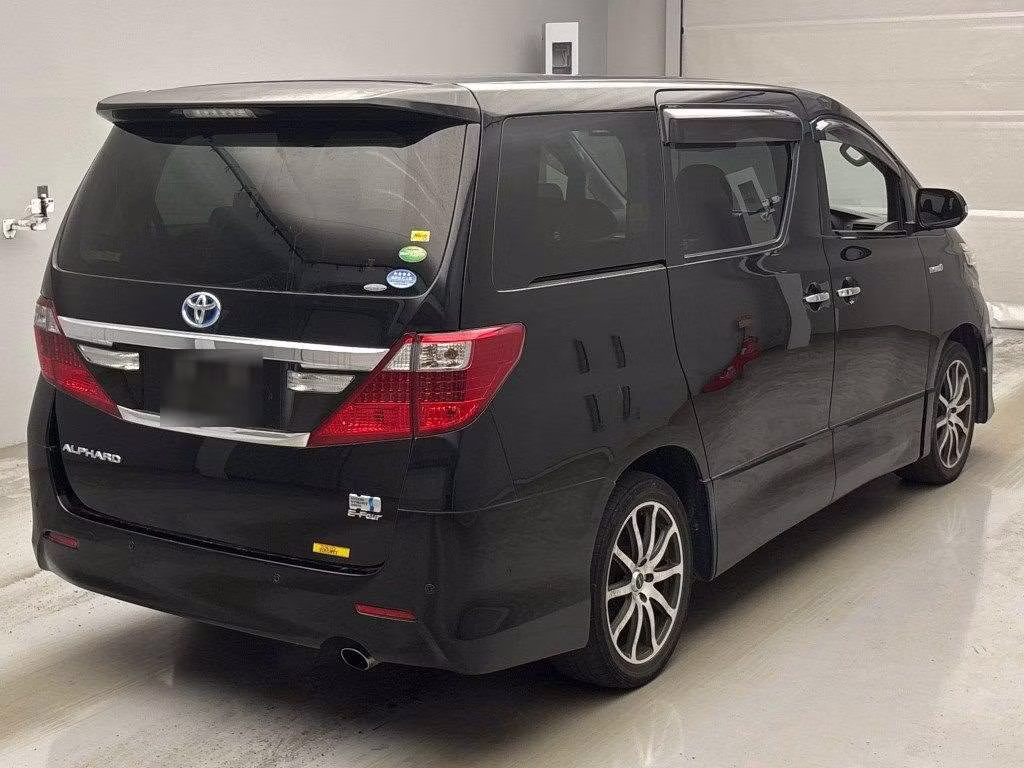 TOYOTA ALPHARD
