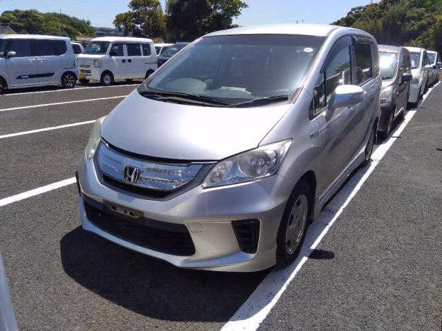 HONDA FREED