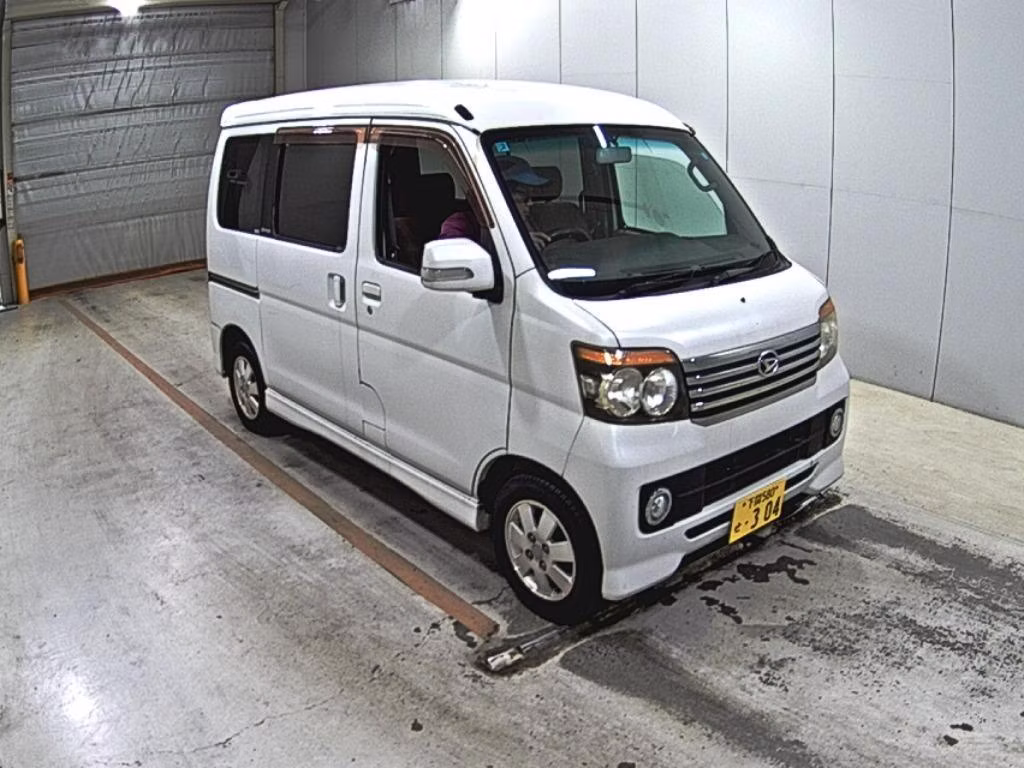 DAIHATSU ATRAI