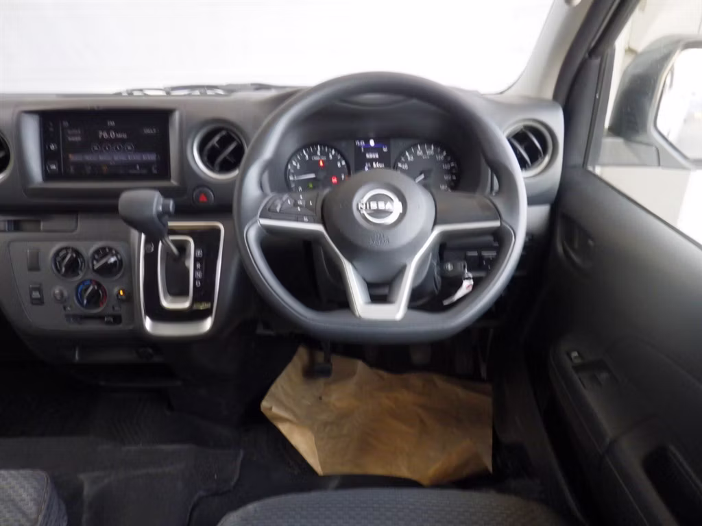 NISSAN CARAVAN