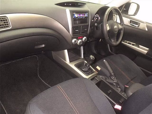 SUBARU FORESTER