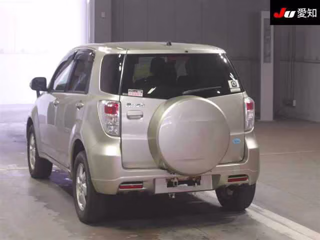 TOYOTA RUSH