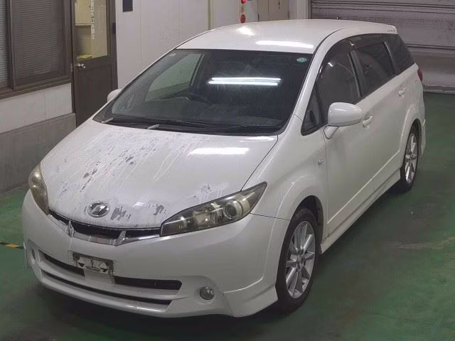TOYOTA WISH