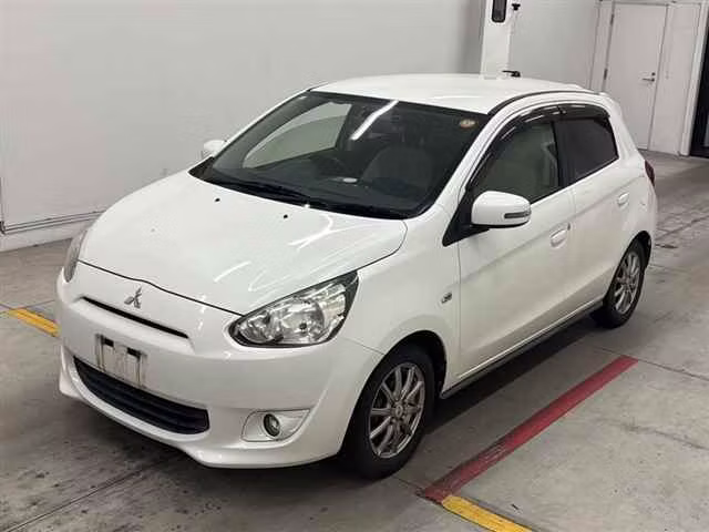 MITSUBISHI MIRAGE