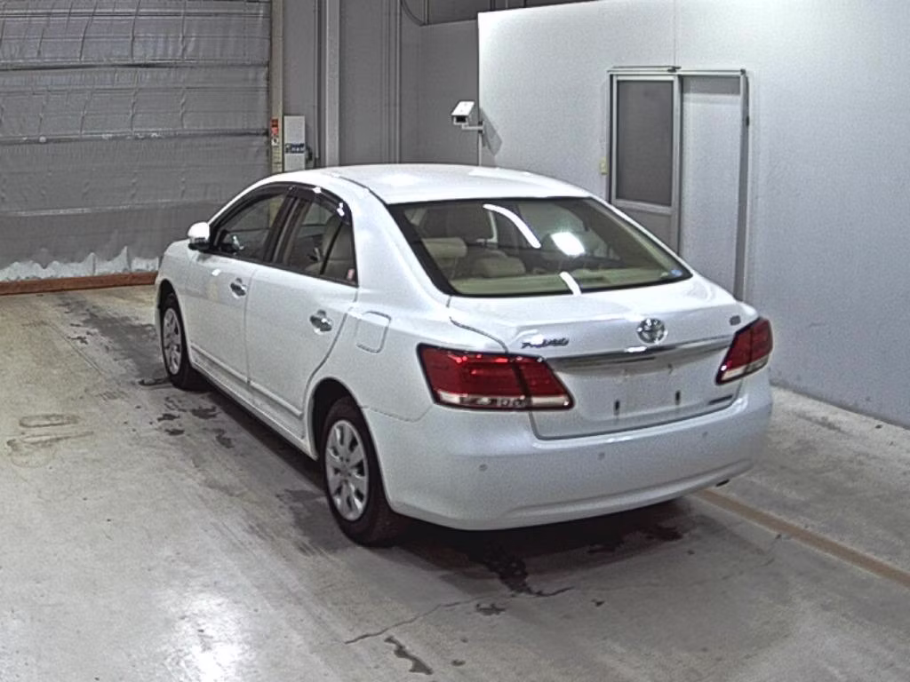 TOYOTA PREMIO