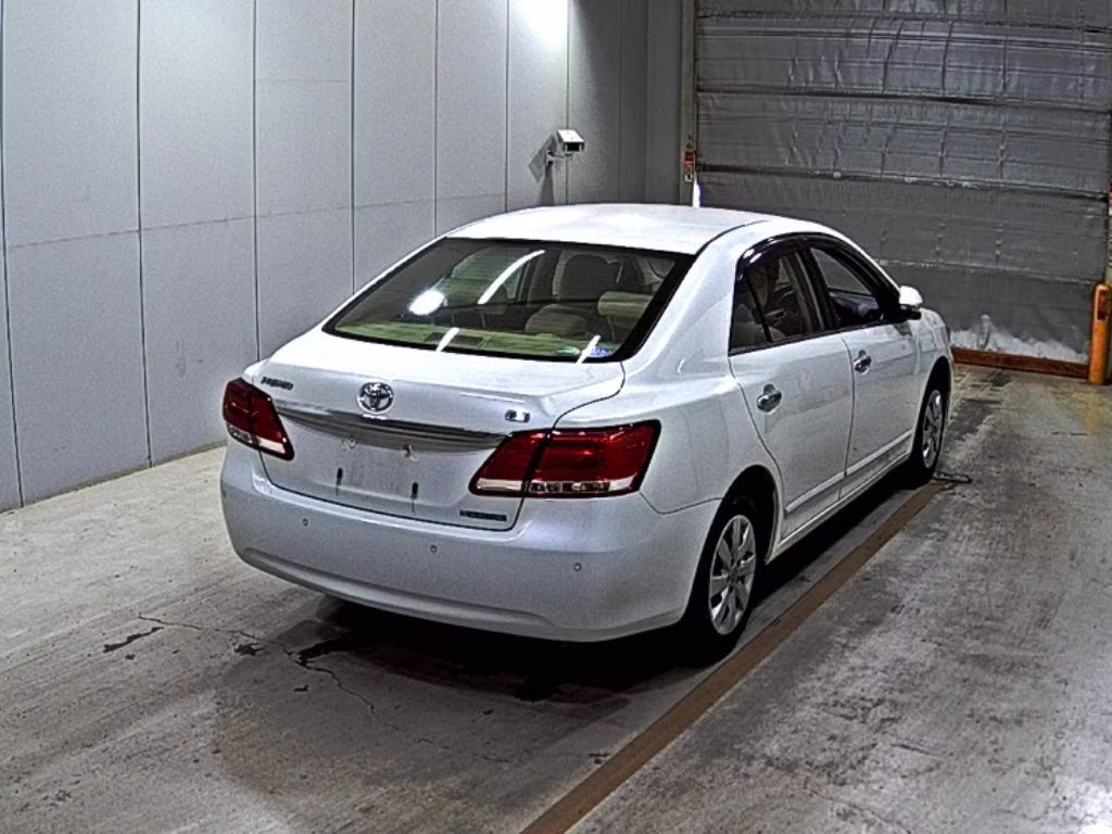 TOYOTA PREMIO