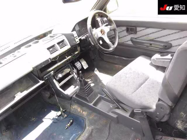 TOYOTA STARLET