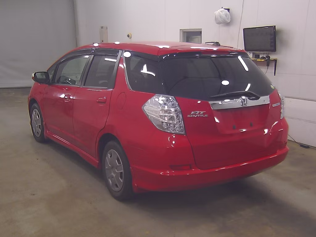 HONDA FIT SHUTTLE