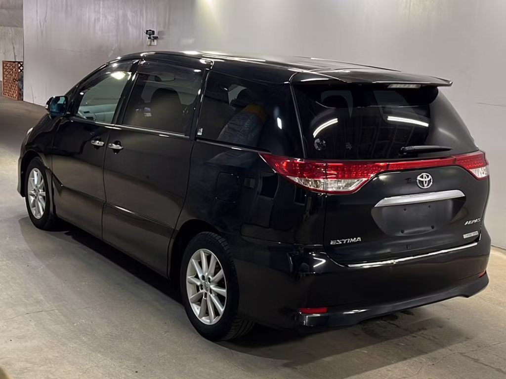 TOYOTA ESTIMA