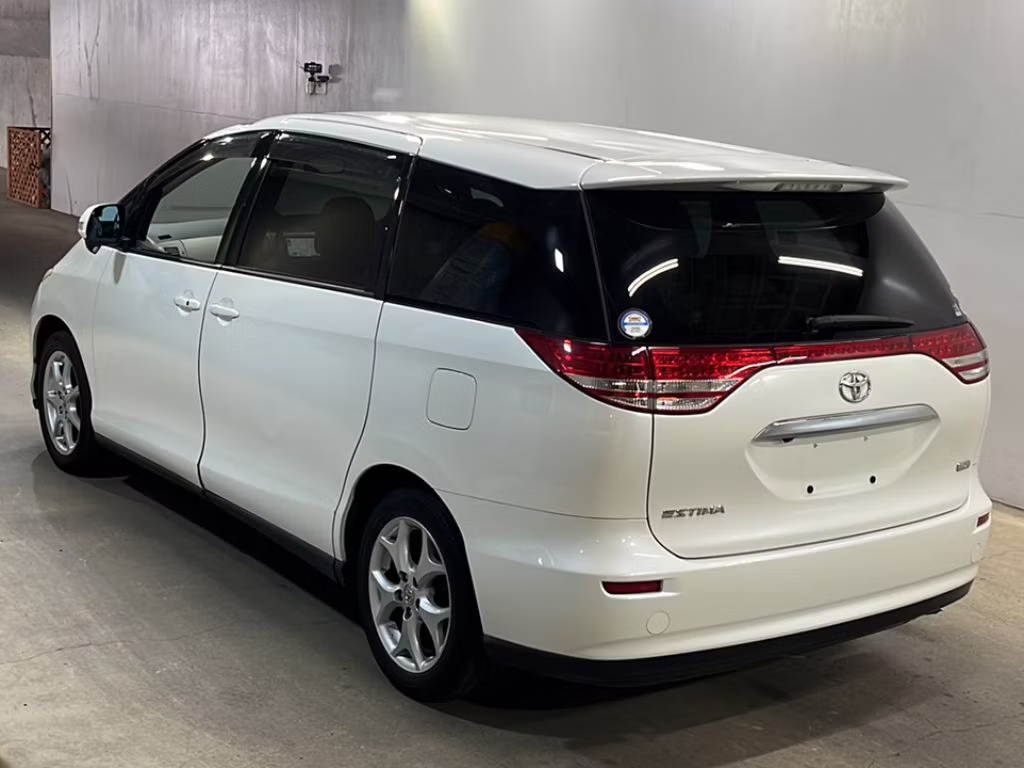 TOYOTA ESTIMA