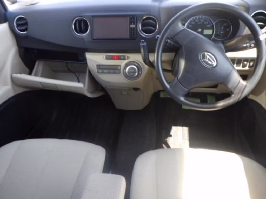 DAIHATSU TANTO EXE