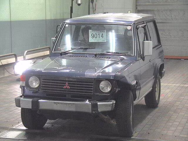 MITSUBISHI PAJERO