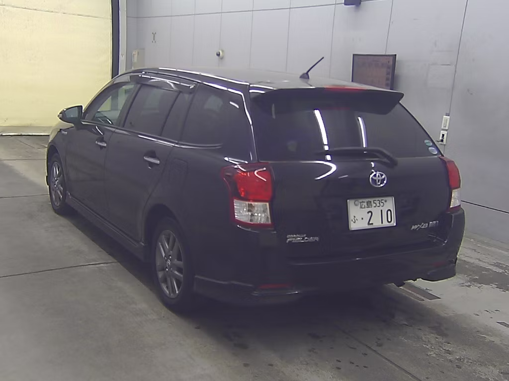 TOYOTA COROLLA FIELDER
