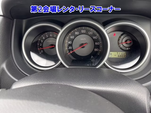 NISSAN TIIDA LATIO