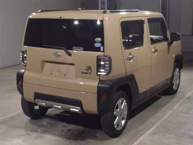 DAIHATSU TAFT