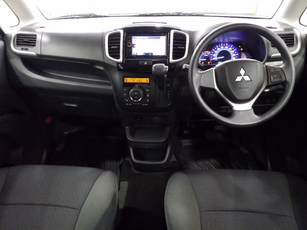 MITSUBISHI DELICA D:2