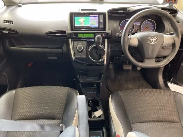 TOYOTA WISH
