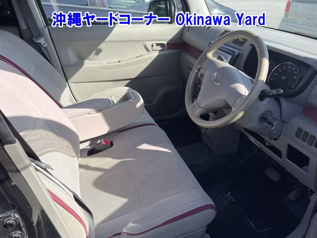DAIHATSU MOVE CONTE