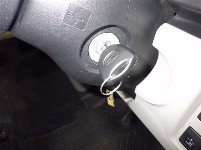 DAIHATSU BOON